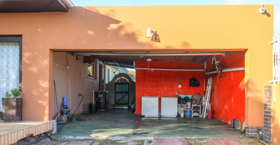 3 Bedroom Property for Sale in Belhar Western Cape